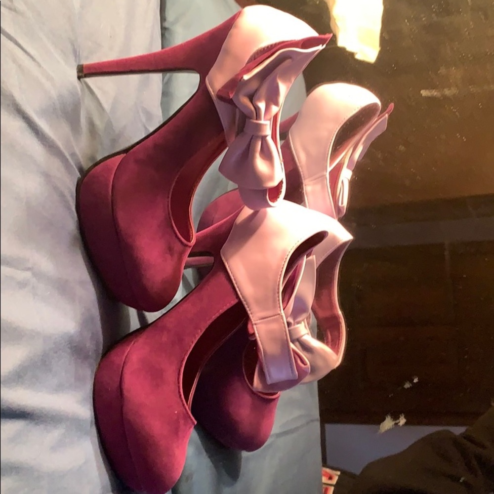 Show story high heels